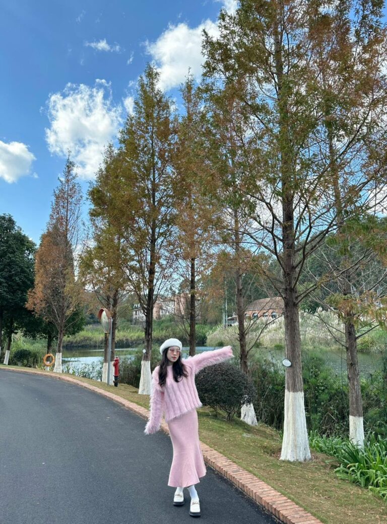 411745076_246434468467676_2704525097149753098_n-768x1041